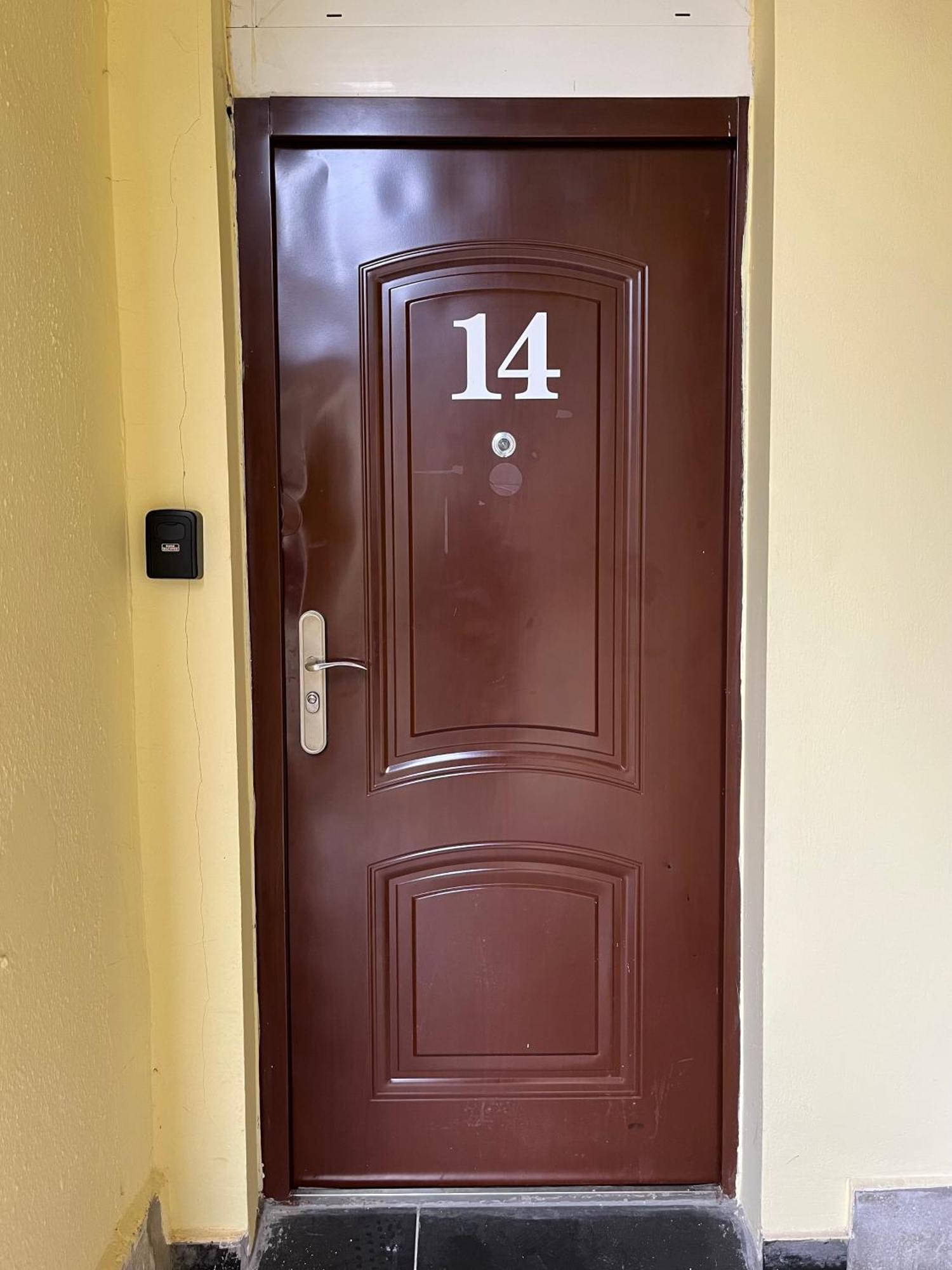Cozy Downtown Apartment — Photos 2